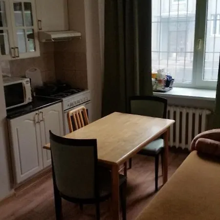 Lembitu Str, 2 Entire Bedrooms Next To Old Town 아파트 *